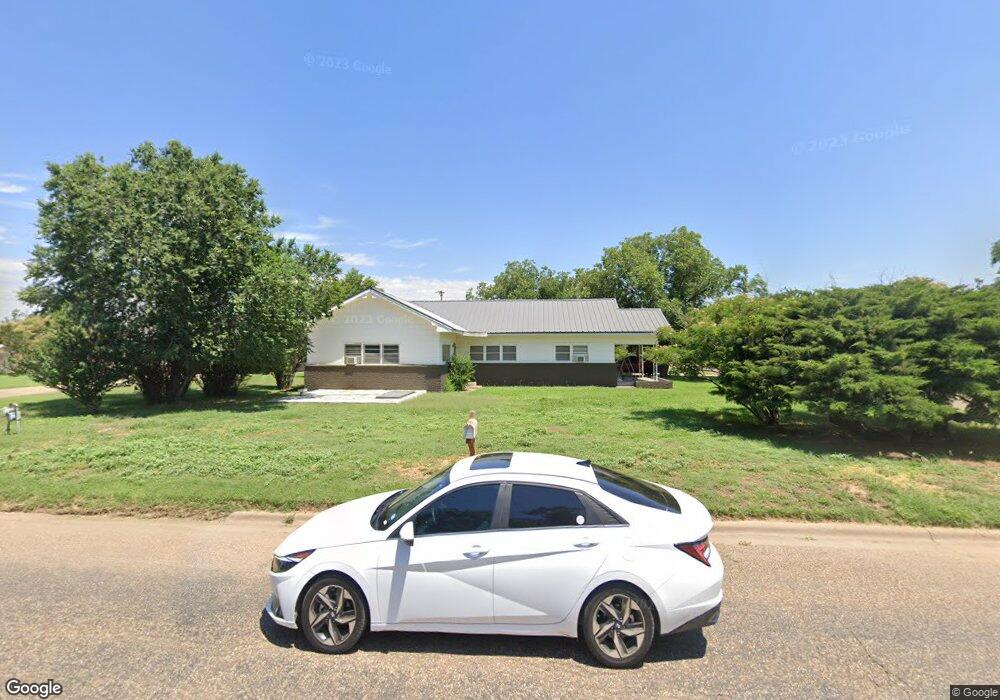 3100 W 4th St, Plainview, TX 79072 - photo 1