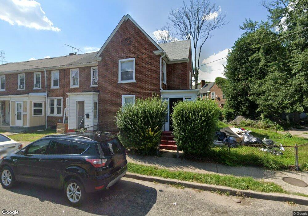 1071 Collings Rd, Camden, NJ 08104 - photo 1