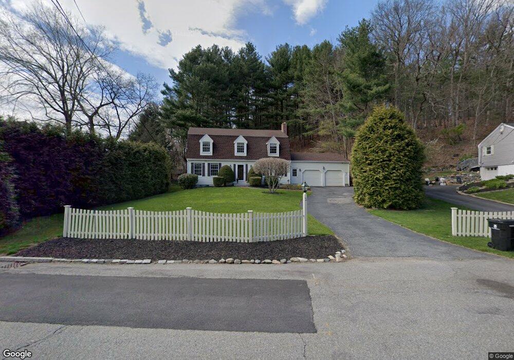 70 Harrington Rd unit 1, Framingham, MA 01701 - photo 1