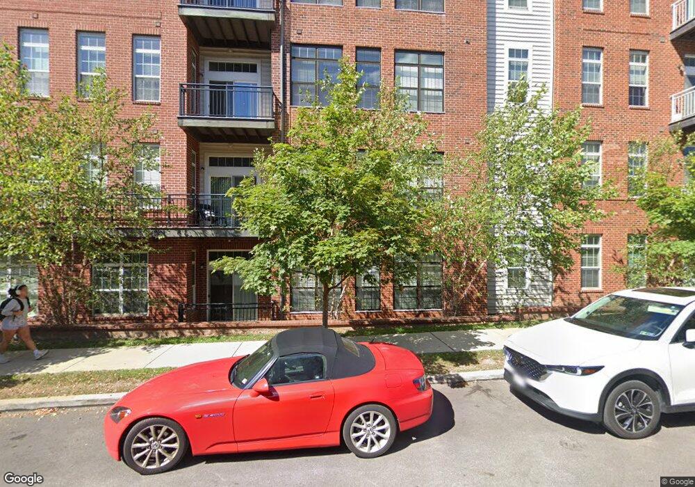 76 E 8th Ave, Columbus, OH 43201 - photo 1