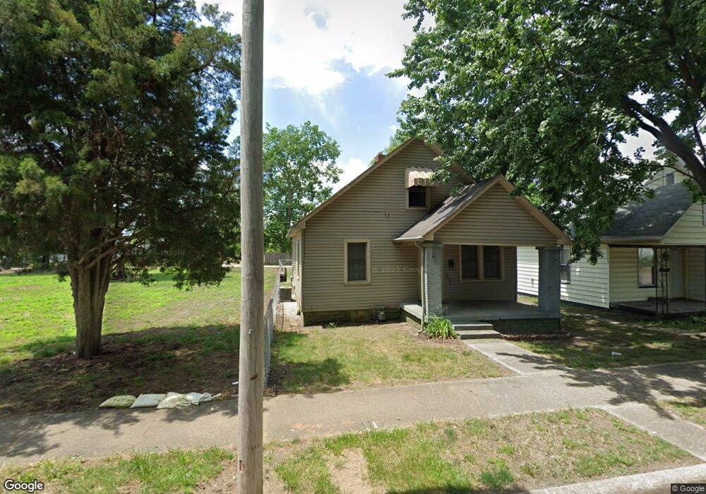 2044 N 20th St, Terre Haute, IN 47804 - photo 1