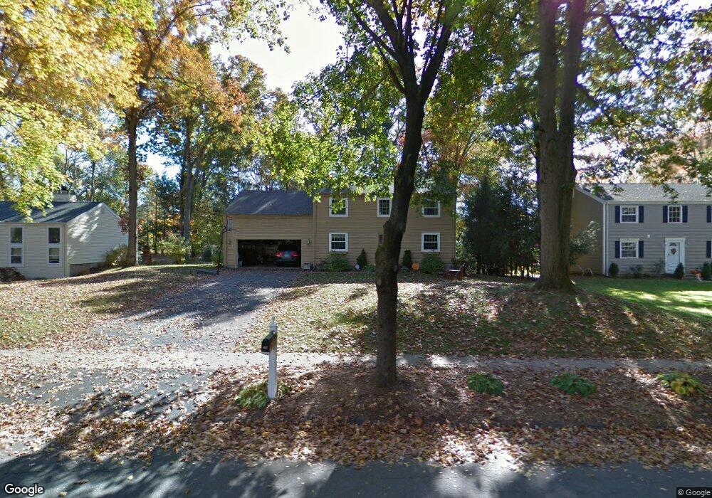 28 Towhee Ln, Glastonbury, CT 06033 - photo 1