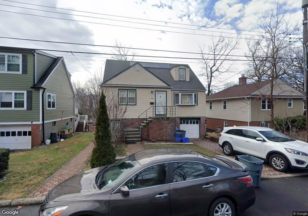 21 Florence St, Yonkers, NY 10704 - photo 1