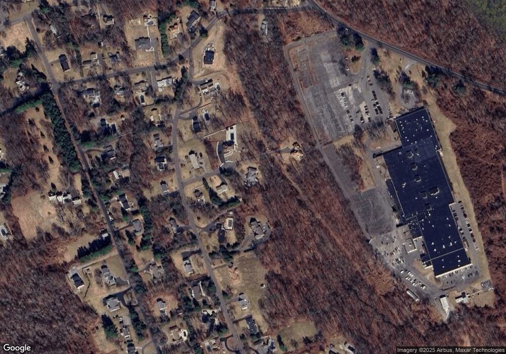 25 Juniper Rd, Middlebury, CT 06762 - photo 1