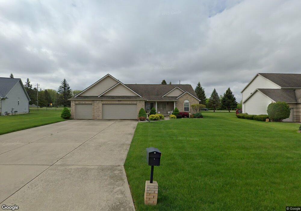 4357 Cayuga Trail unit 42, Flint, MI 48532 - photo 1