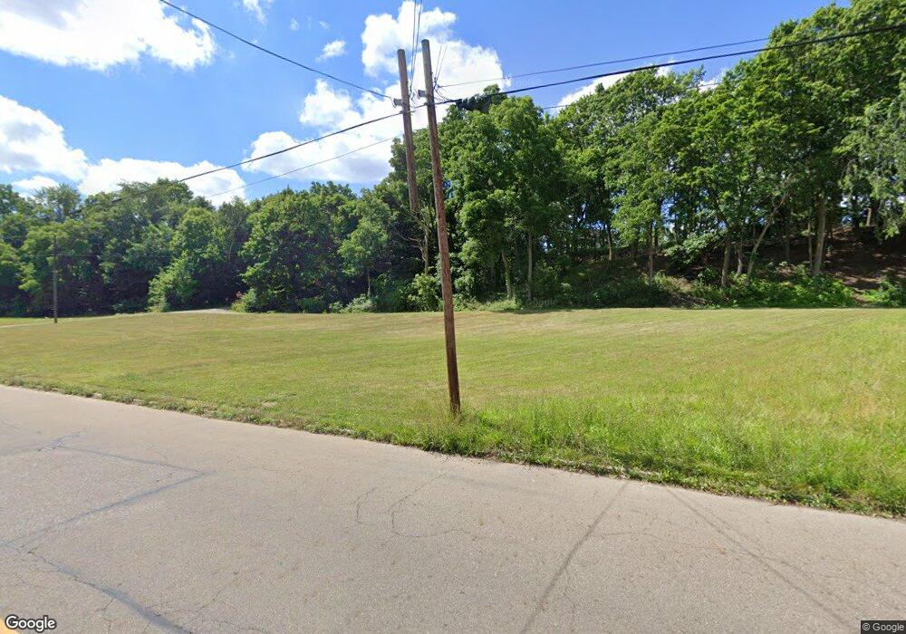 1205 Lawrence Rd NE, Canton, OH 44705 - photo 1