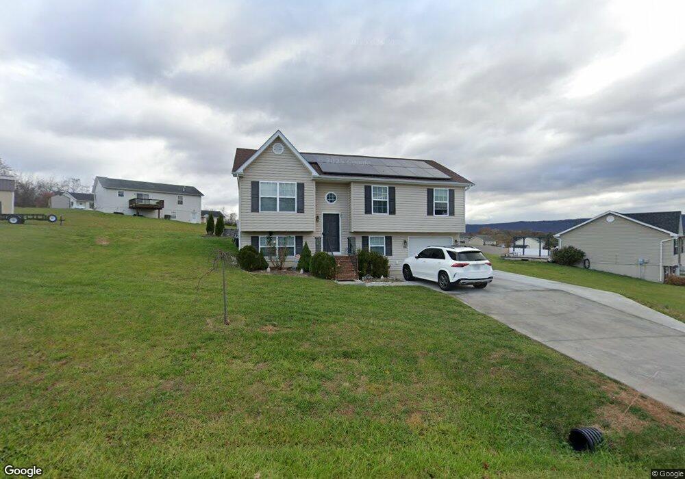 208 Fehr Ln, Maurertown, VA 22644 - photo 1