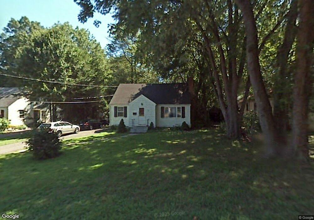 132 Seymour St, Windsor, CT 06095 - photo 1