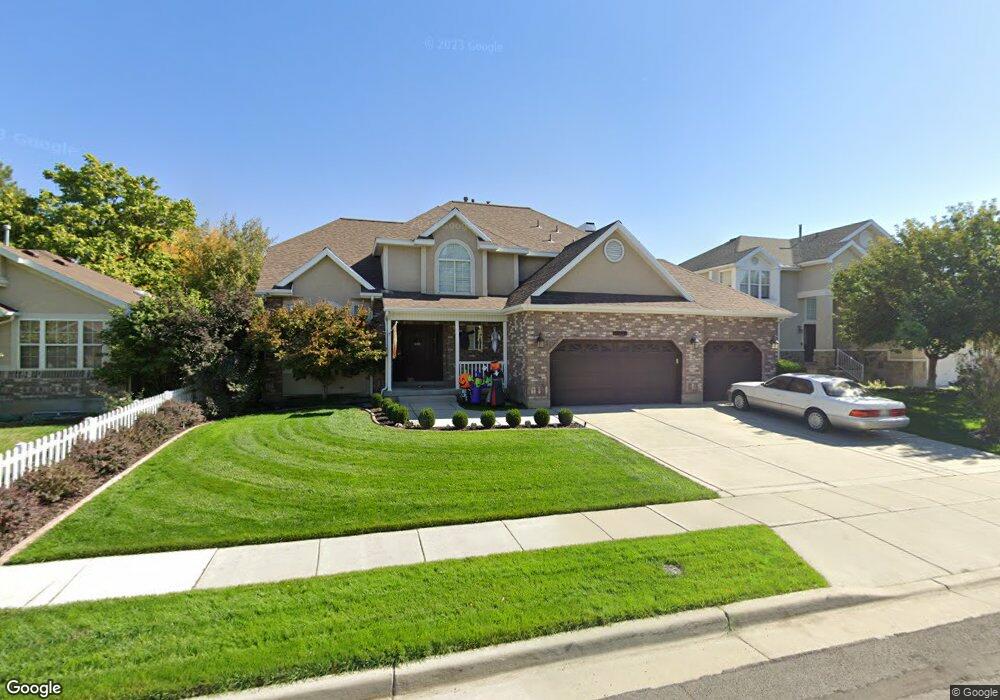 8069 S Barnwood Way, Sandy, UT 84094 - photo 1