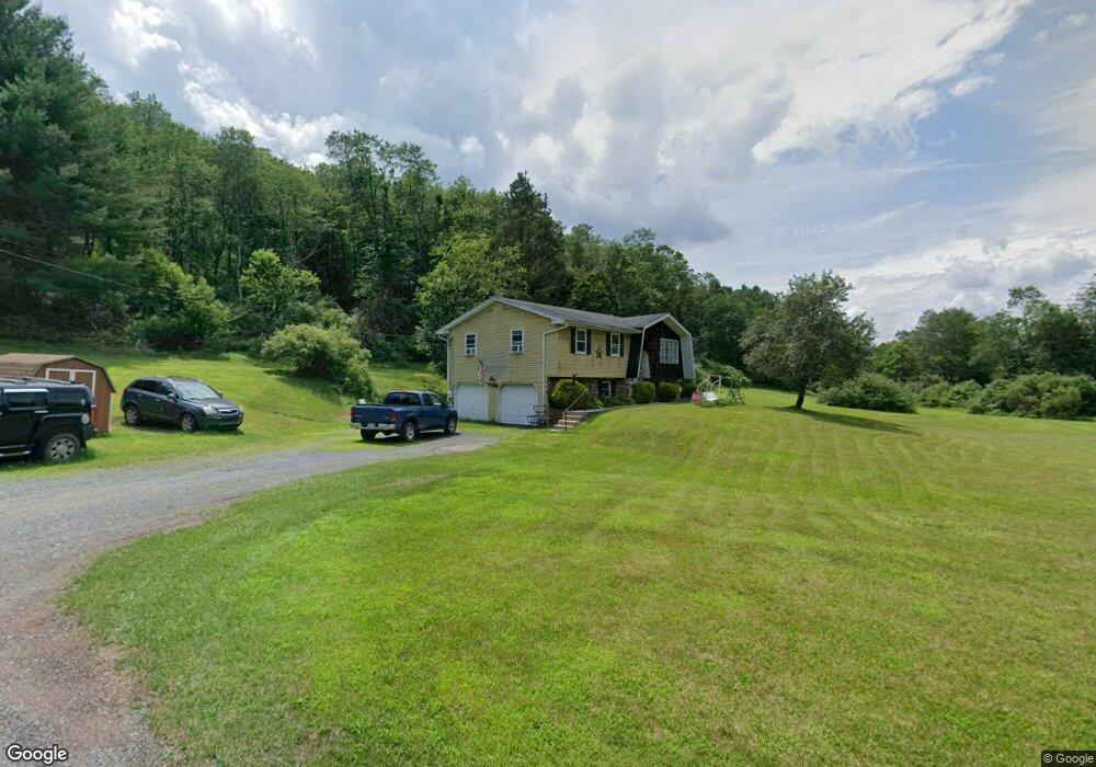 110 N Hilltop Rd, New Ringgold, PA 17960 - photo 1