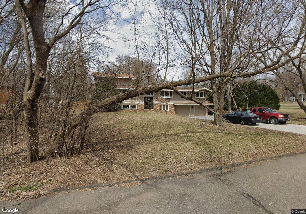 4818 Hamilton Rd, Minnetonka, MN 55345 - photo 1