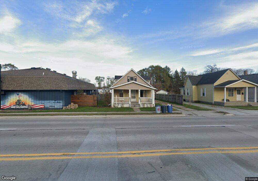 1947 Water St, Port Huron, MI 48060 - photo 1