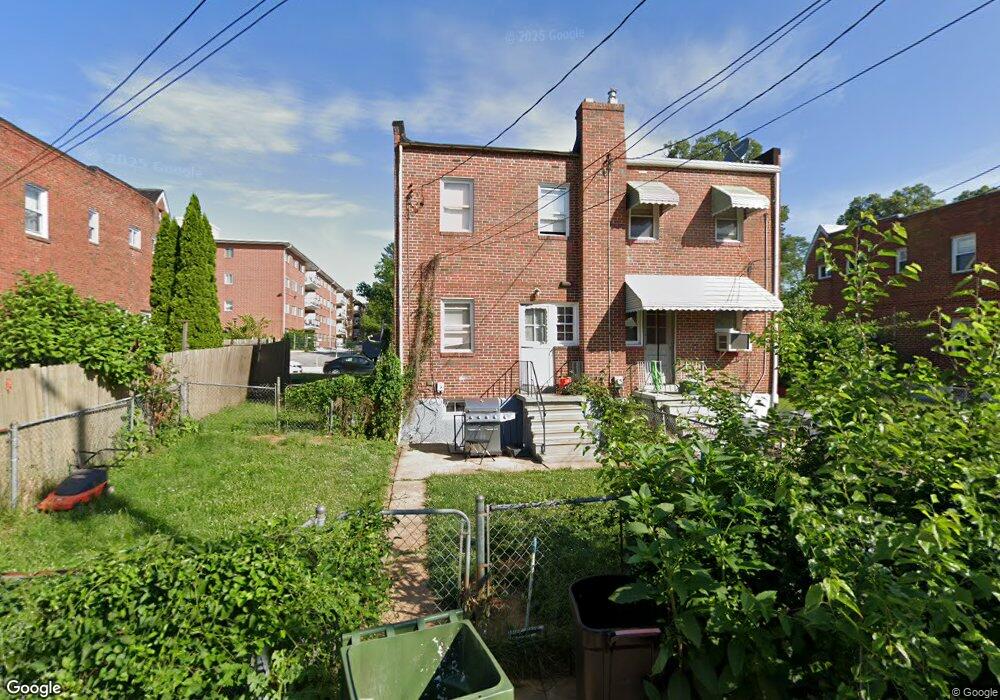 3711 Midheights Rd, Baltimore, MD 21215 - photo 1