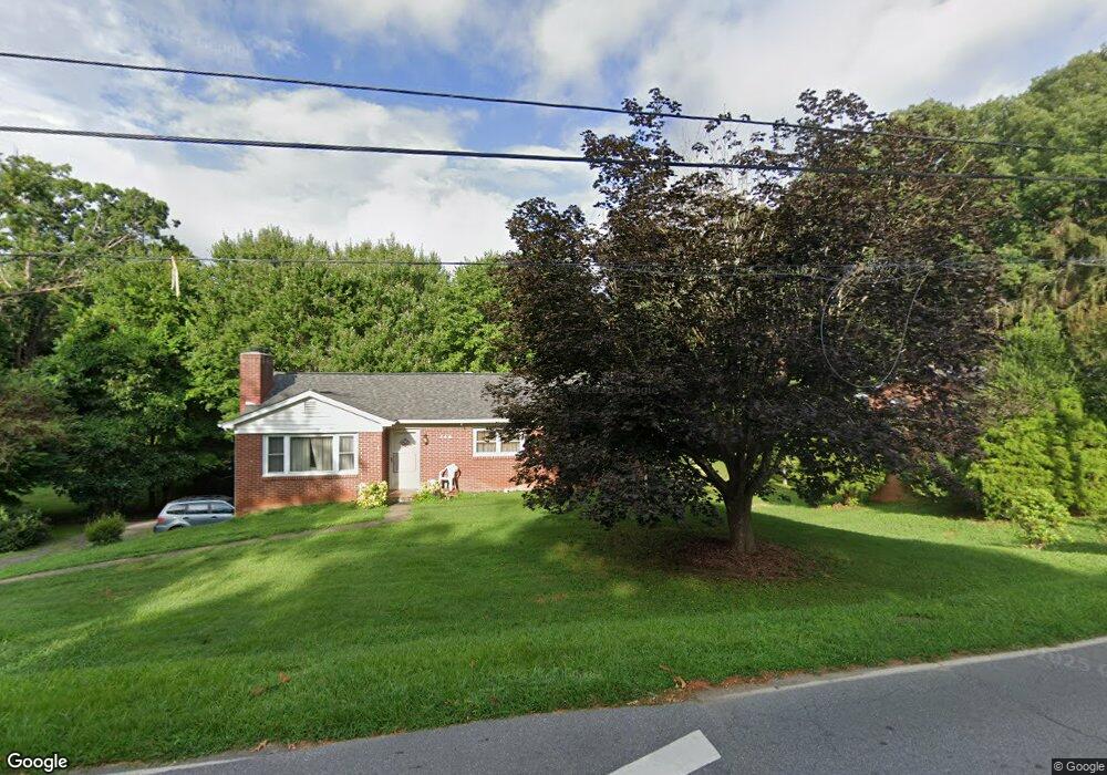 144 Shelburne Rd, Asheville, NC 28806 - photo 1