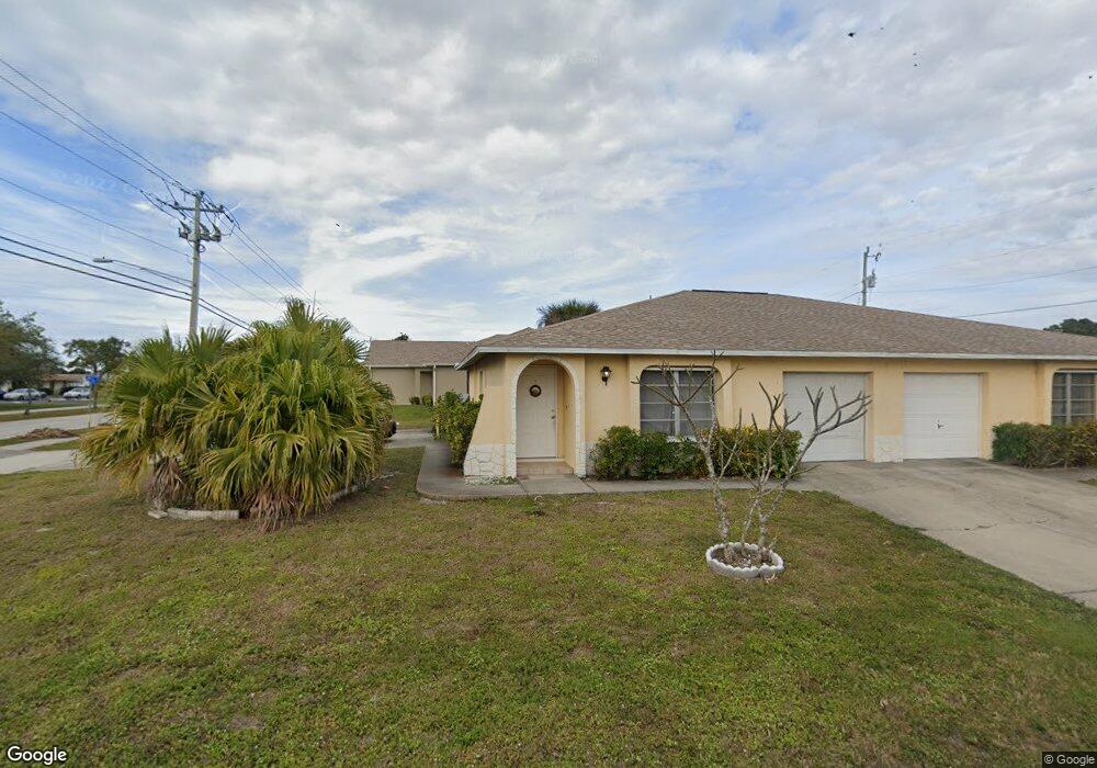 729 SW 47th St unit 729, Cape Coral, FL 33914 - photo 1