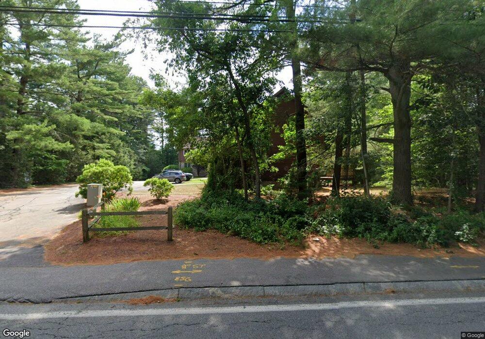 157 Chestnut St unit 8      157, Foxboro, MA 02035 - photo 1