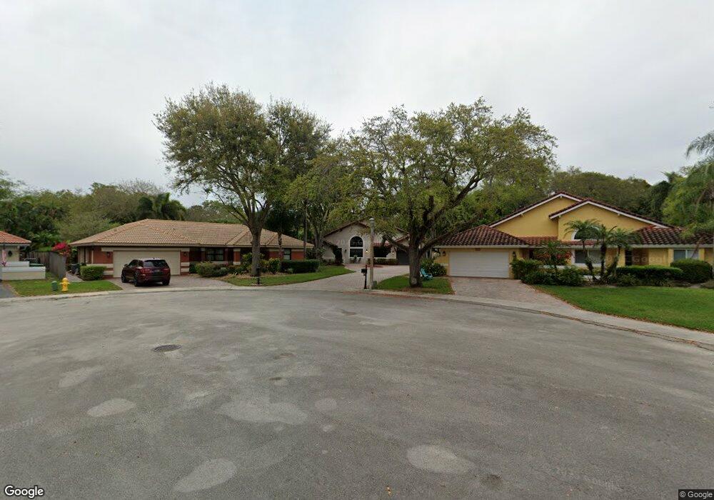 9931 SW 23rd St, Davie, FL 33324 - photo 1