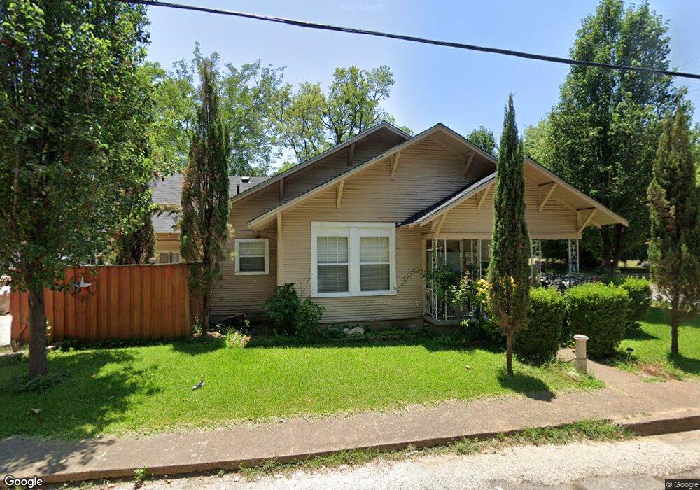 619 W 7th St, Bonham, TX 75418 - photo 1