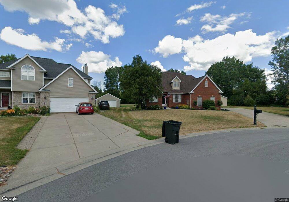 7213 Erica Ln, North Tonawanda, NY 14120 - photo 1