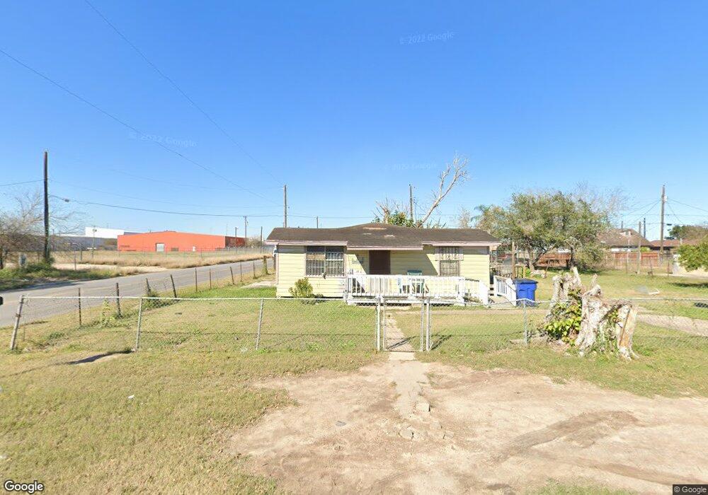 102 Date Palm St, Donna, TX 78537 - photo 1
