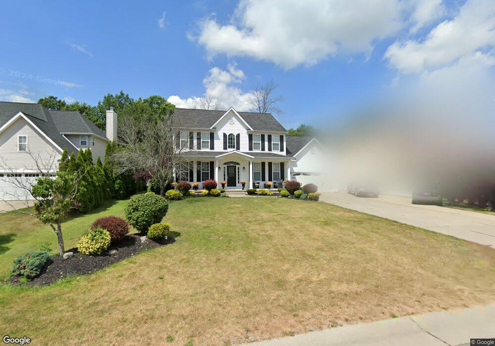 7350 Winbert Dr, North Tonawanda, NY 14120 - photo 1