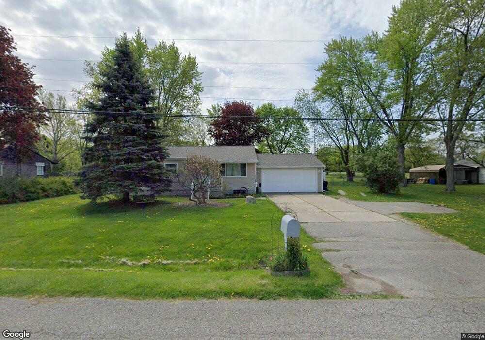 1473 Lynton Ave, Flint, MI 48507 - photo 1