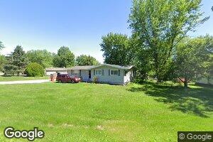 319 Sycamore St, Payson, IL 62360