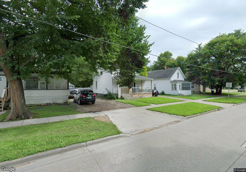 715 10th St N, Fargo, ND 58102 - photo 1