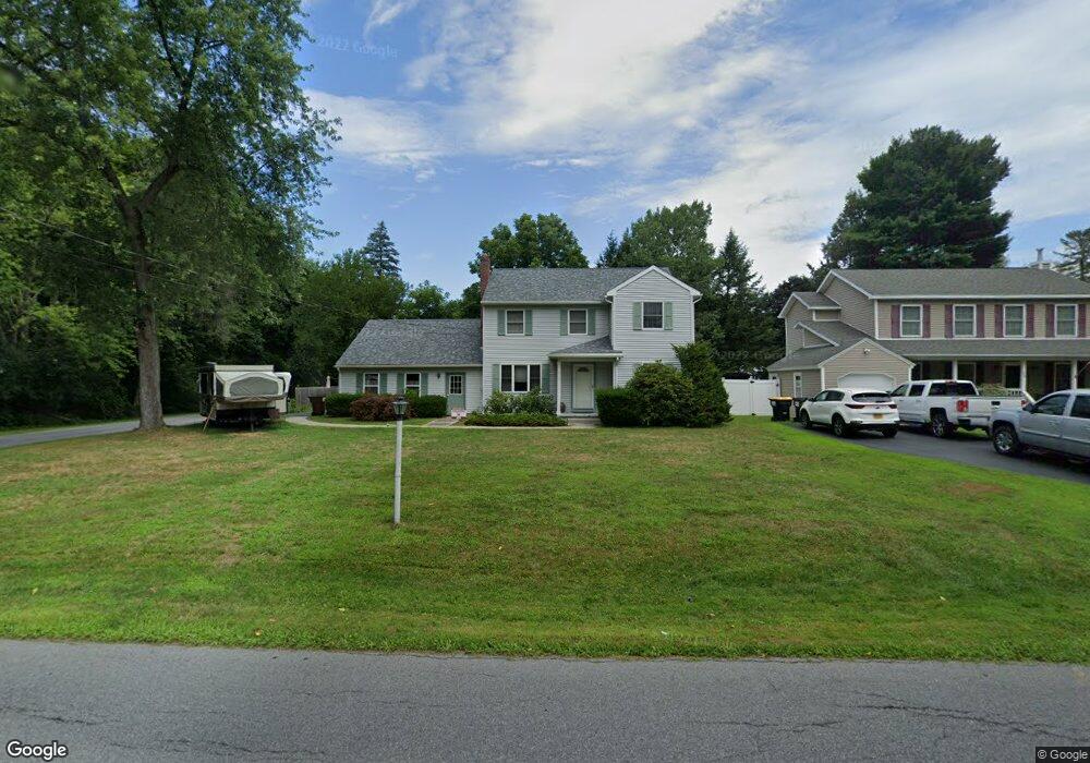 28 Horstman Dr, Schenectady, NY 12302 - photo 1