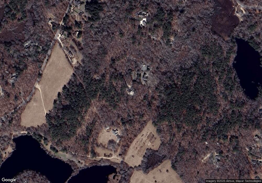 21 Bridge Ln, Vineyard Haven, MA 02568 - photo 1