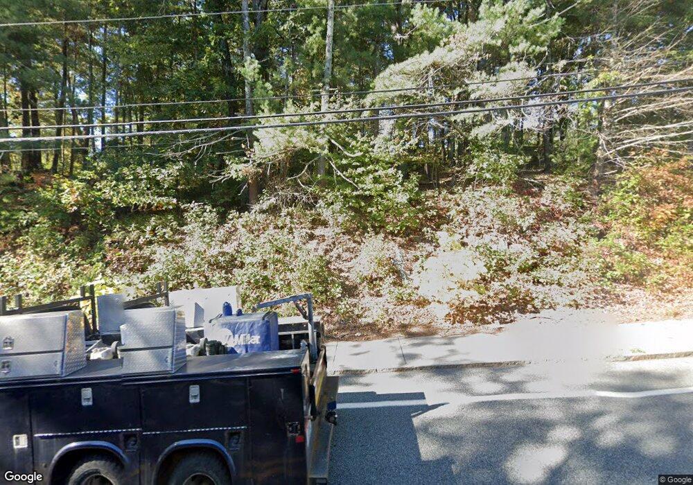 924 Greenville Ave, Greenville, RI 02828 - photo 1