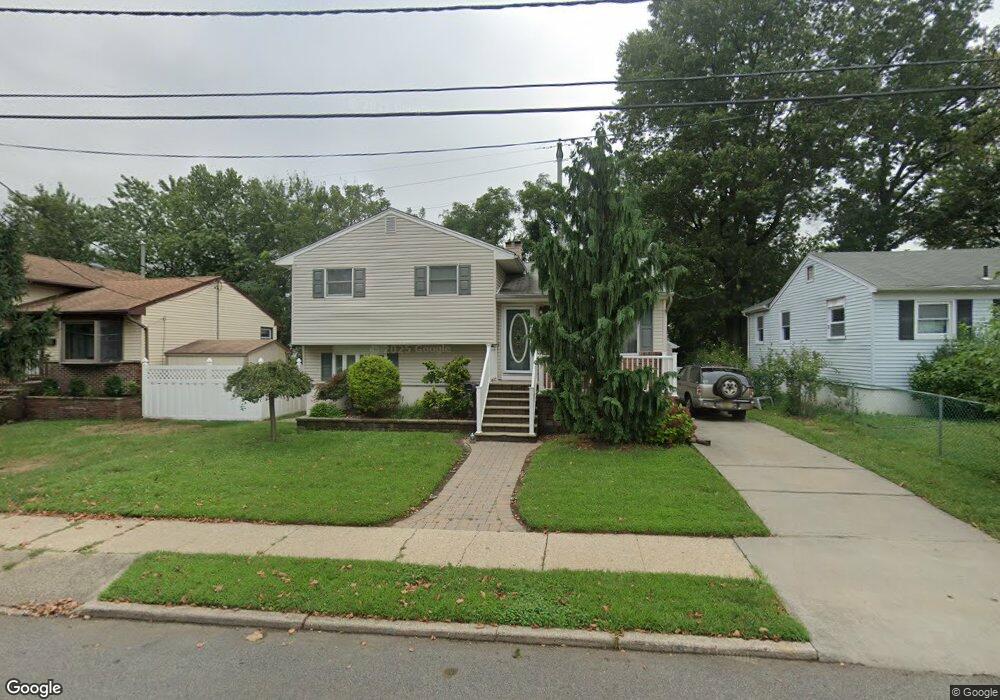 743 Rutherford Ave, Woodbridge, NJ 07095 - photo 1