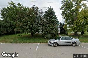 635 County St, Ridgeway, IA 52165