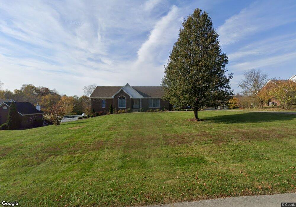 2011 Clark Pointe Dr, Crestwood, KY 40014 - photo 1