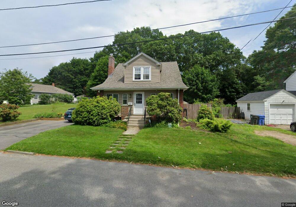 34 Lakeside Ave, Cranston, RI 02910 - photo 1