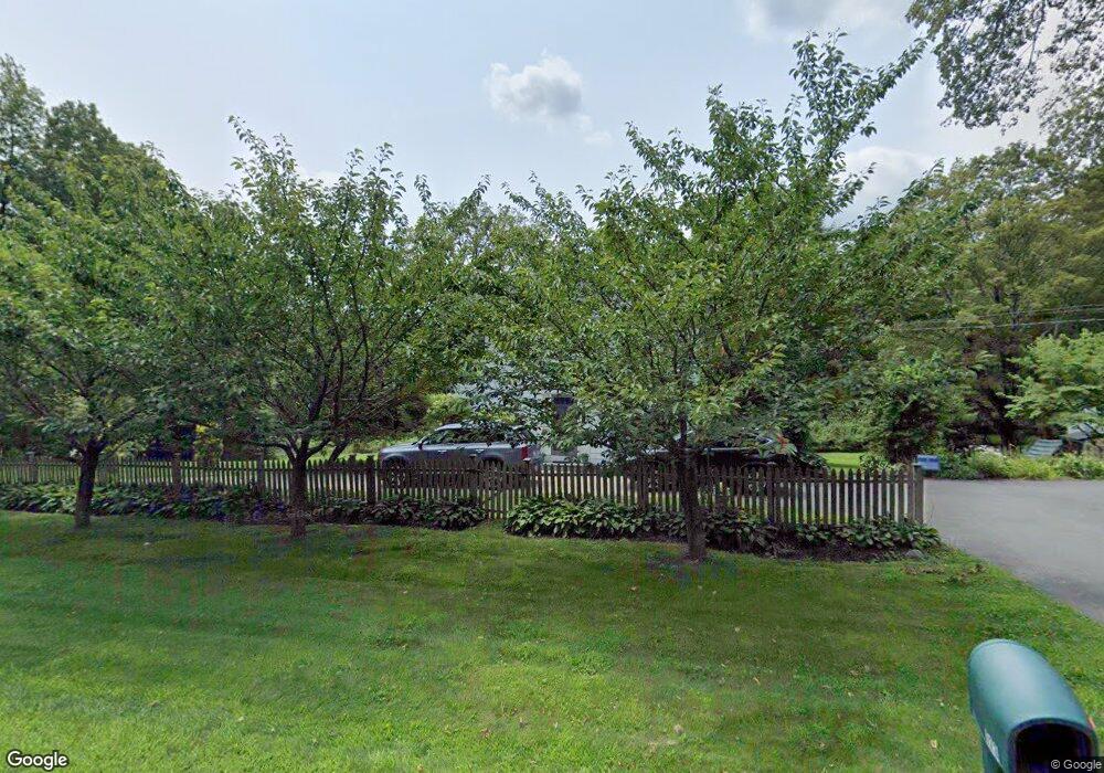 323 Wilton Rd W, Ridgefield, CT 06877 - photo 1