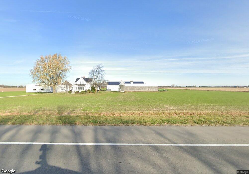 10419 Holland Rd, Frankenmuth, MI 48734 - photo 1