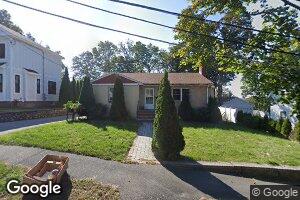 19 Lucille Place Unit 1, Newton Upper Falls, MA 02464