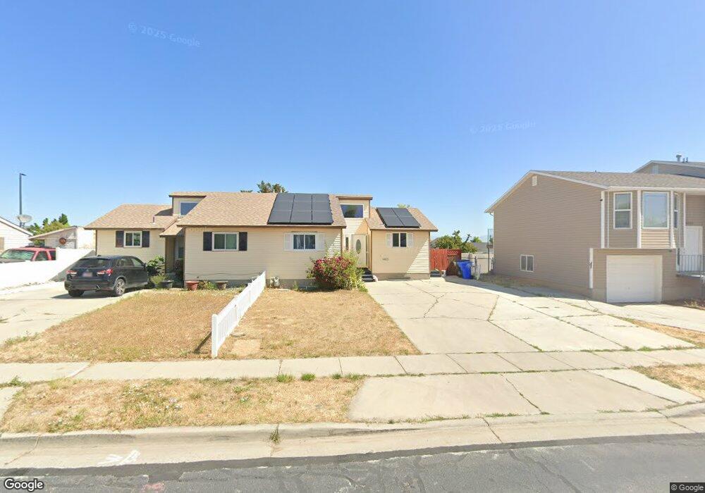 4452 W Barrington Dr, West Jordan, UT 84088 - photo 1