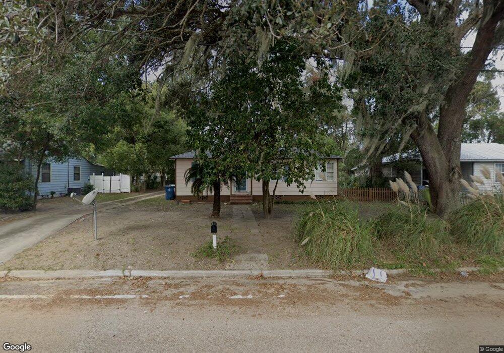 711 2nd St, Brunswick, GA 31520 - photo 1