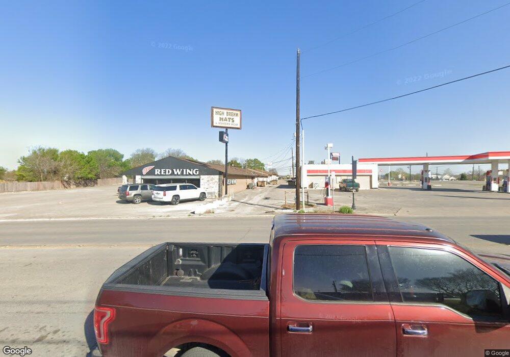 1289 E Common St, New Braunfels, TX 78130 - photo 1