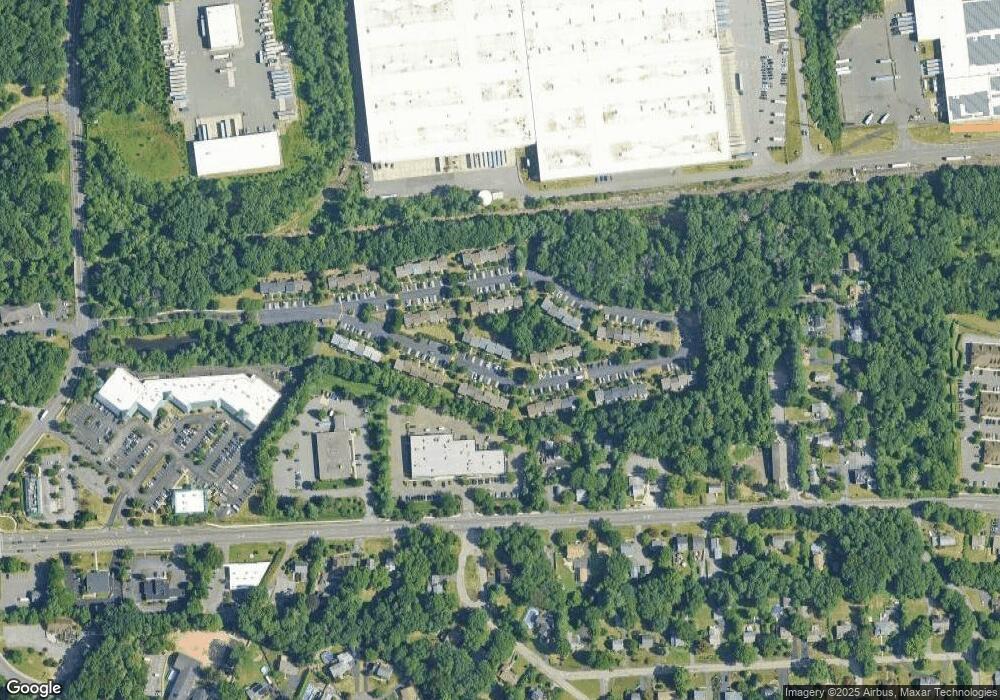 89 Lackawanna Trail, Suffern, NY 10901 - photo 1