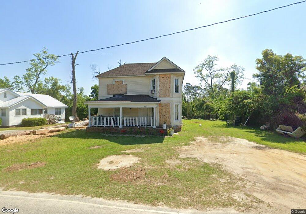 216 Coweta Ave N, Douglas, GA 31533 - photo 1