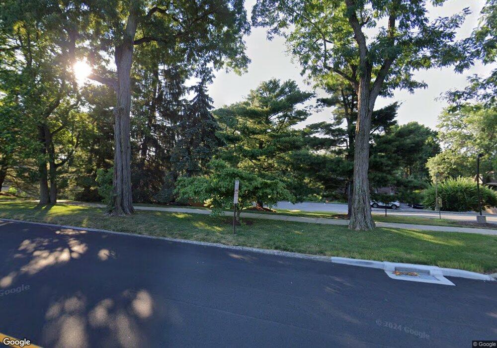 153 Knapps Hwy, Fairfield, CT 06825 - photo 1