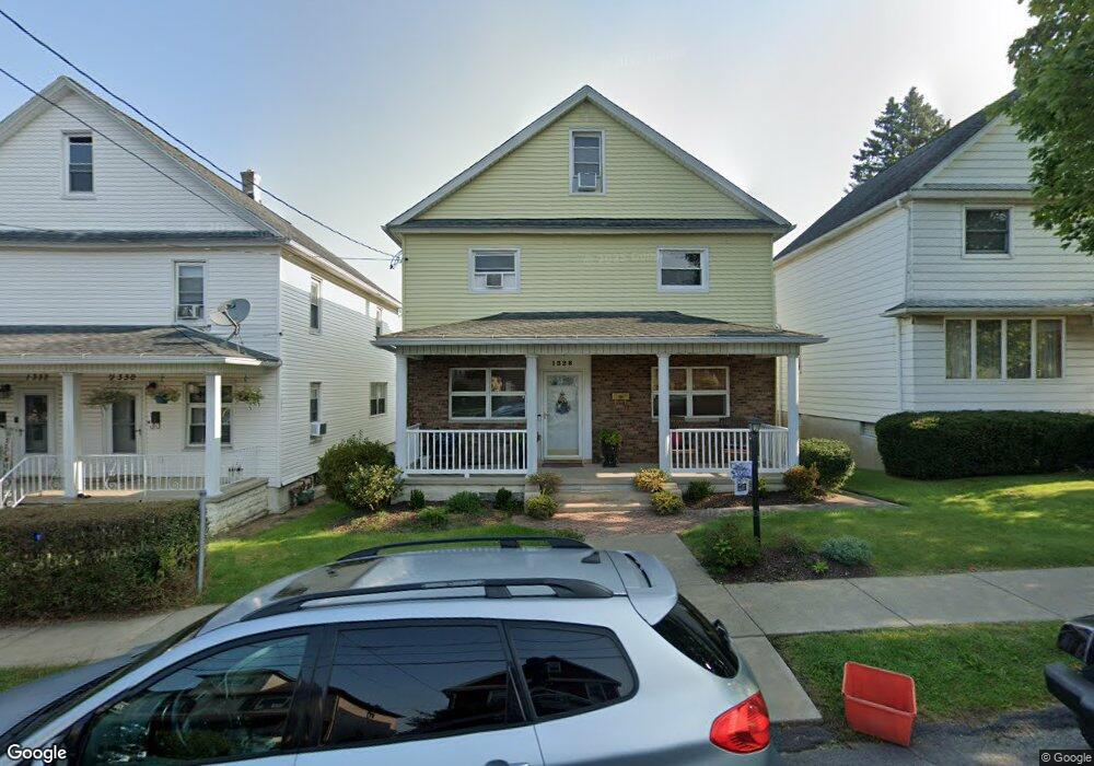 1328 Amherst St, Scranton, PA 18504 - photo 1