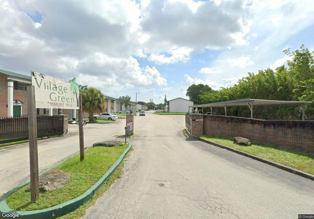 2901 Albemarle St unit B3, Melbourne, FL 32901 - photo 1