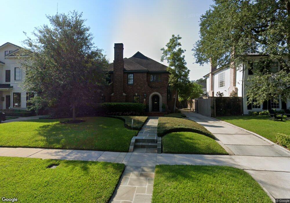 2437 Pelham Dr, Houston, TX 77019 - photo 1