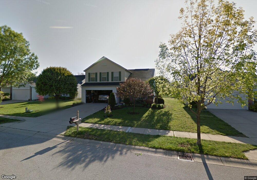 12001 Driftstone Dr, Fishers, IN 46037 - photo 1