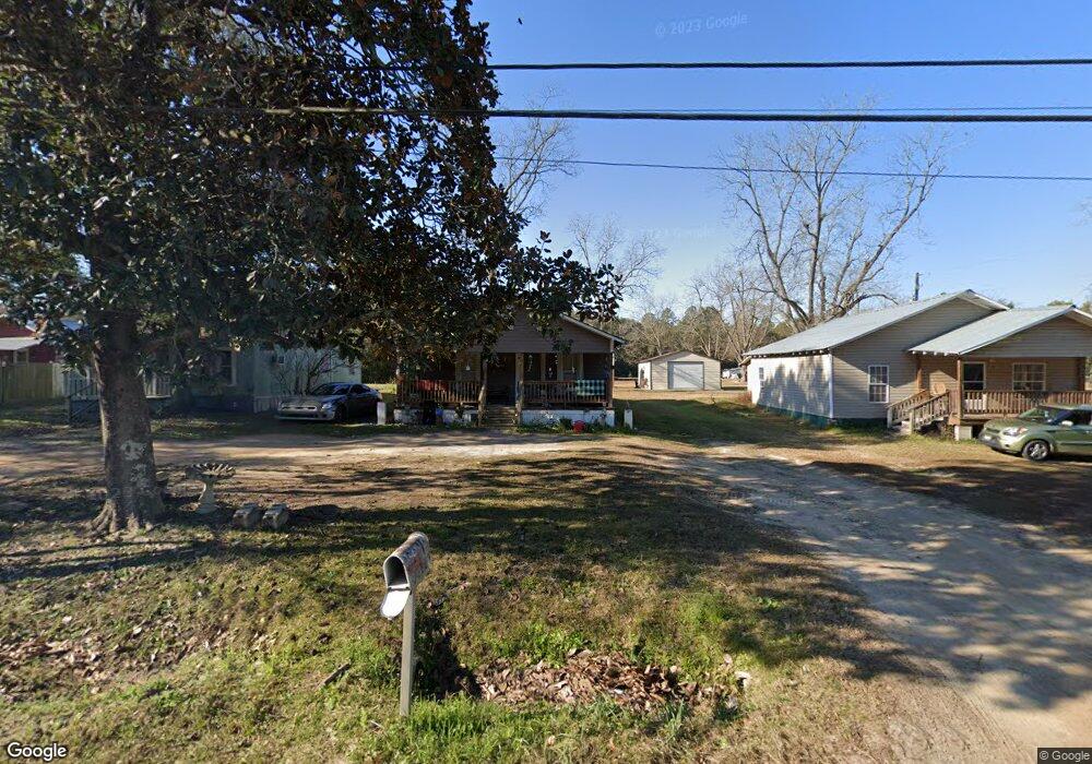 2219 Sylvester Dr, Moultrie, GA 31768 - photo 1