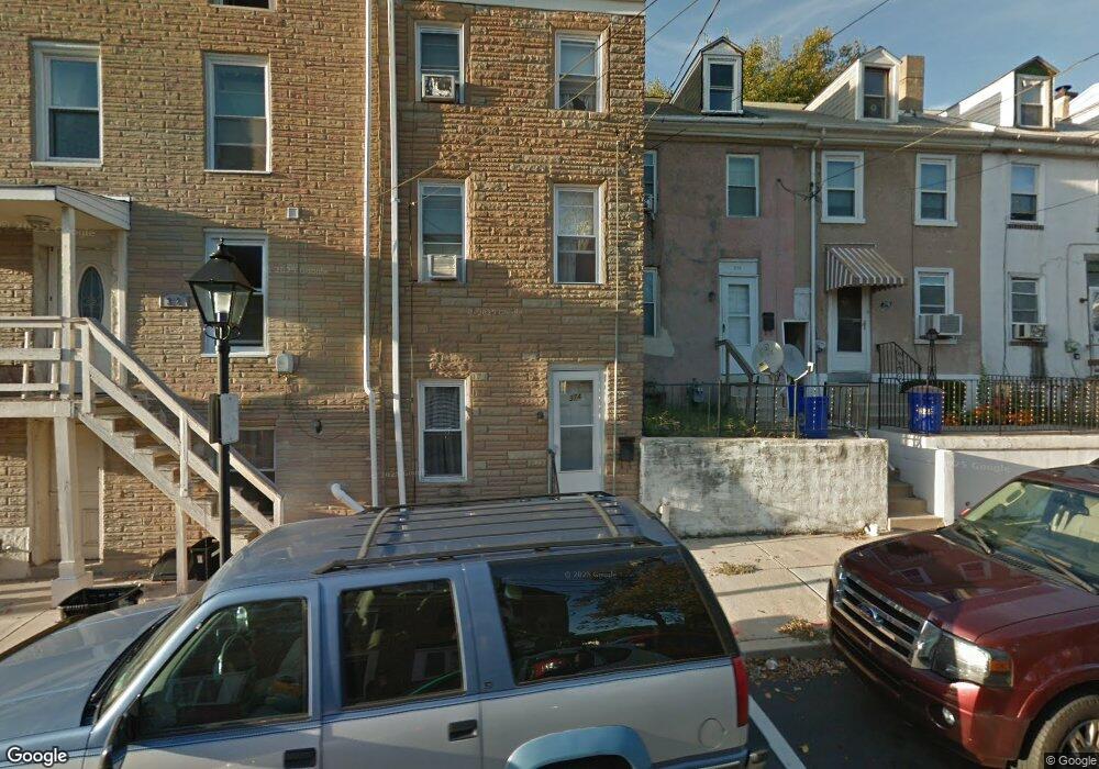 374 E Hector St, Conshohocken, PA 19428 - photo 1